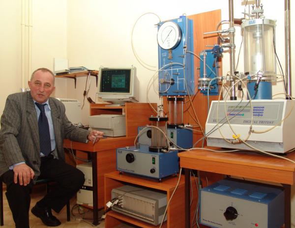 WIS lab S 2 076.jpg